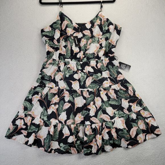 Express Tiered Trapeze Dress Womens Large Floral Print Eyelet V-Neck Tiered - Picture 1 of 16